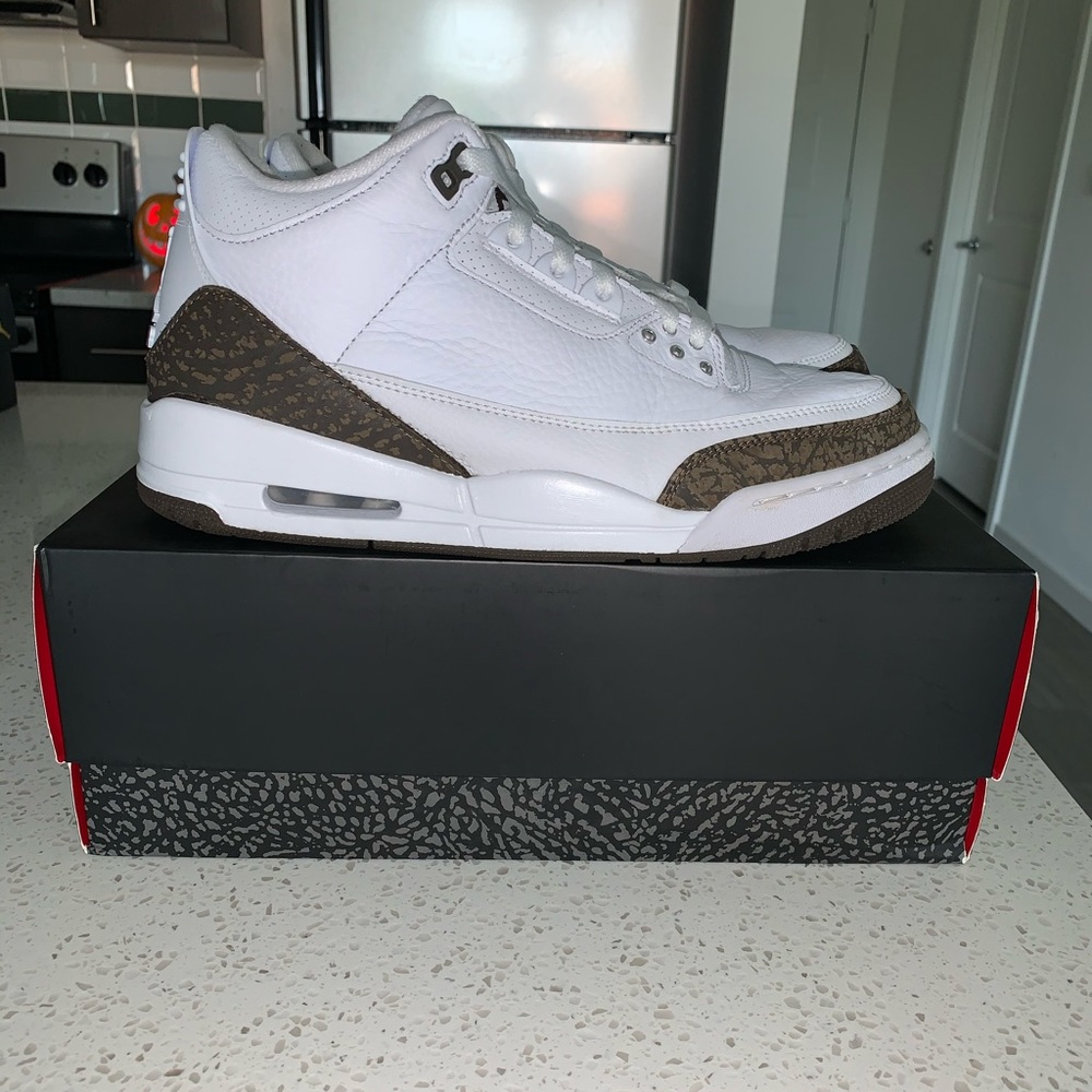 Air Jordan 3 Retro “Mocha” 2018